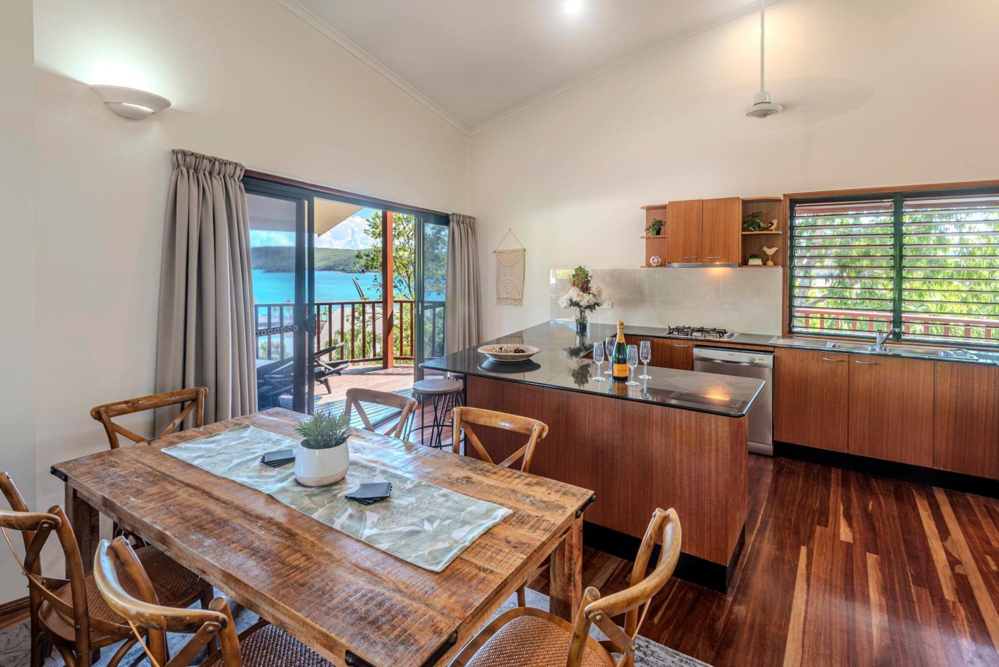 Casuarina Cove 1 On Hamilton Island By Hamorent Exteriör bild